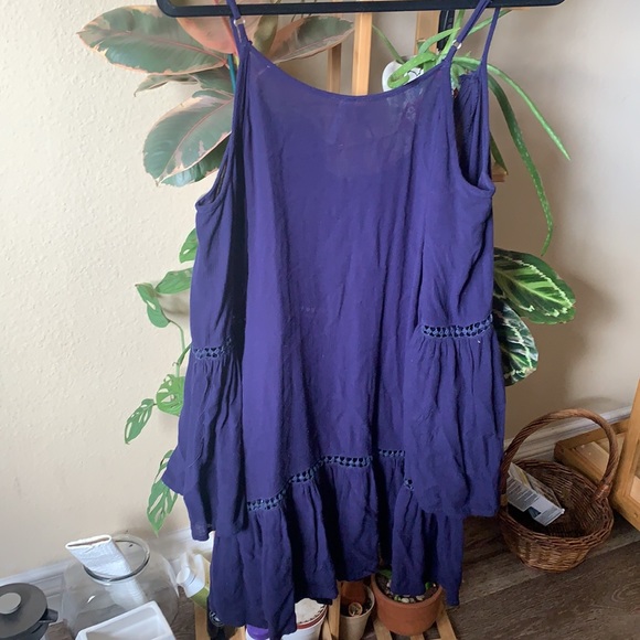 Button-front Long Sleeve Cold Shoulder Bell Sleeve Dress - Picture 4 of 4